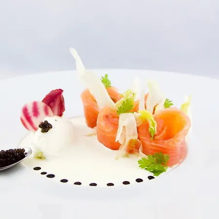 Hotel L'Esturgeon 4* Poissy