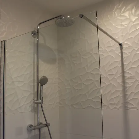 Hotel L'esturgeon 4*