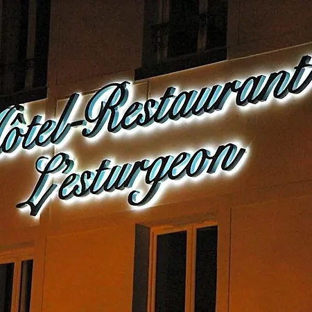 Hotel L'Esturgeon 4* Poissy