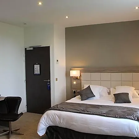 Hotel L'Esturgeon 4*